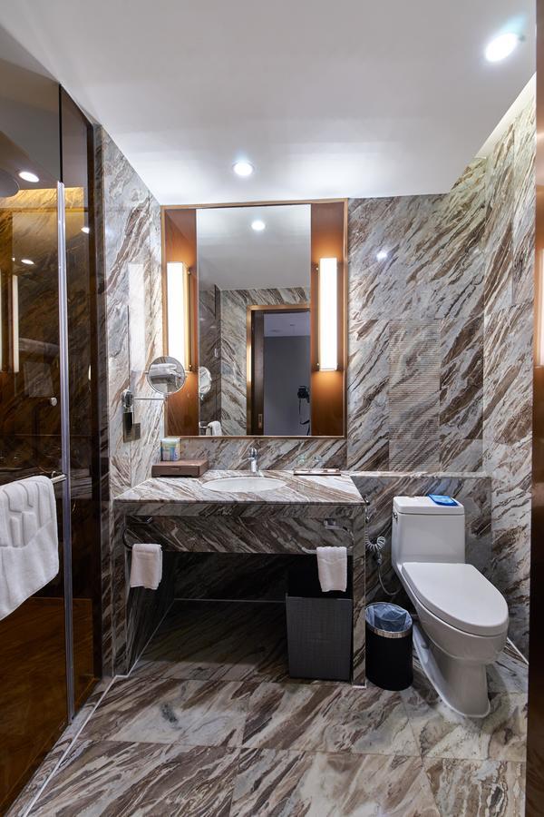 Zhongshan Guzhen Huayu Landmark Hotel エクステリア 写真